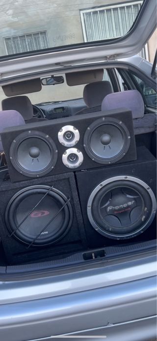 Equipo Car Audio Alpine