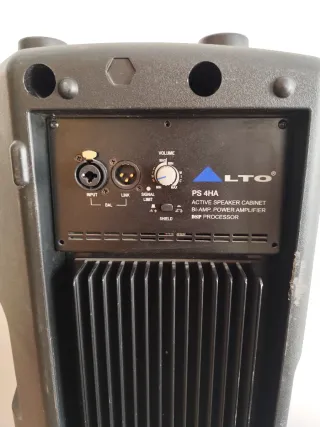 Altavoz  autoamplificado ALTO PS 4HA 410w