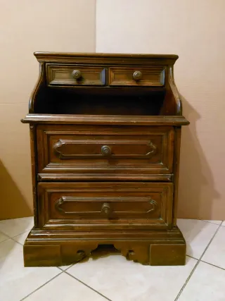 2 Cassettiere piccole in legno