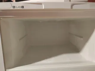 Nevera combi Indesit