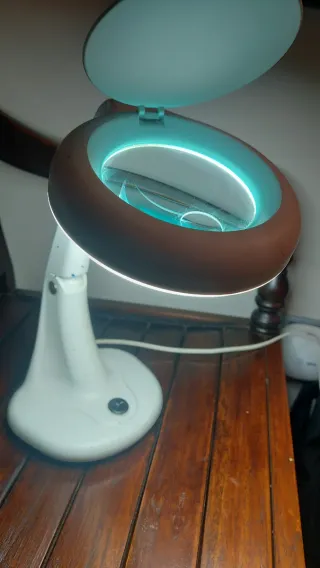 Lámpara Lupa Blanca