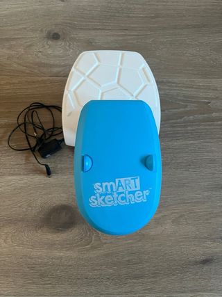 Proyector Smart Sketcher Azul y Blanco