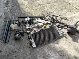 Lote de recambios Renault Laguna 2 turbo nuevo