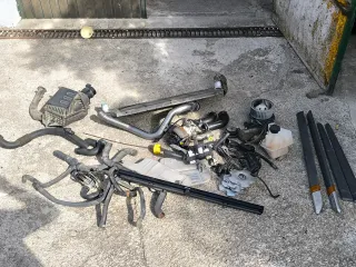 Lote de recambios Renault Laguna 2 turbo nuevo