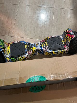 Hoverboard con diseño de cómic