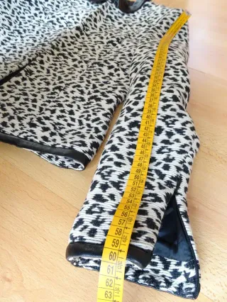 Blazer Simorra estampado blanco y negro