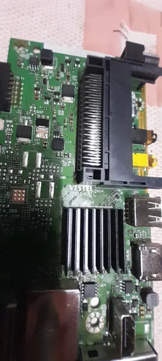 Placa base JVC LT-32VH3905 LED TV