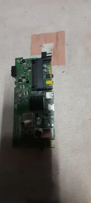 Placa base JVC LT-32VH3905 LED TV