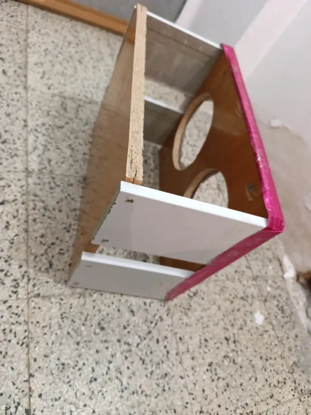 Comedero para perro o gato de madera