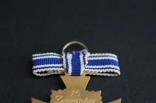 Medalla Cruz de Honor de la Madre Alemana (oro).