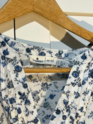 Blusa Springfield floral azul Talla L