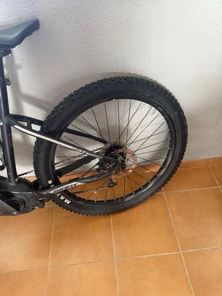 Bicicleta de Montaña Giant Negra