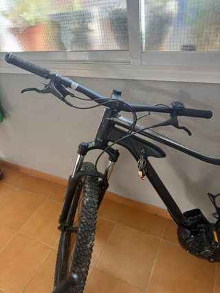 Bicicleta de Montaña Giant Negra