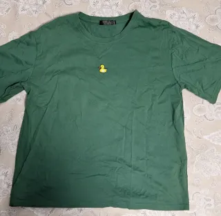 Camiseta verde mujer con patito