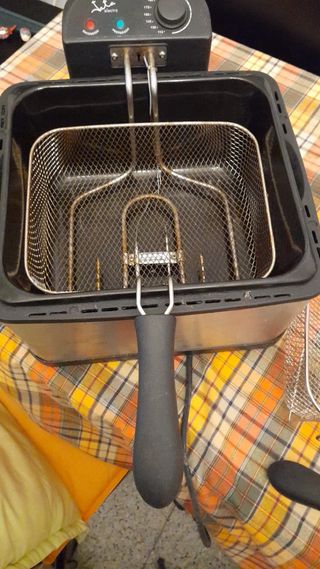 Freidora Jata FR700 4L Doble cestillo sin uso
