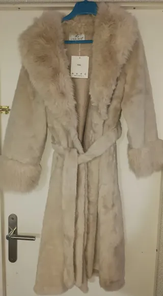 Abrigo de pelo LISSIMO beige talla única