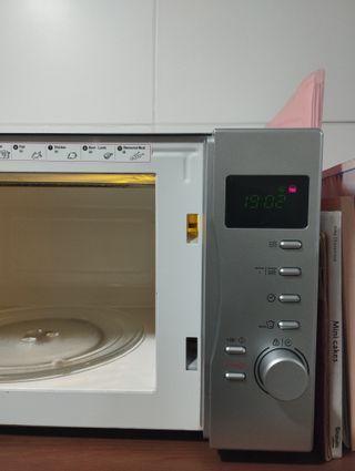 Microondas Candy plateado