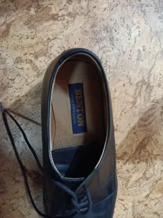 Zapatos de vestir de cuero negros