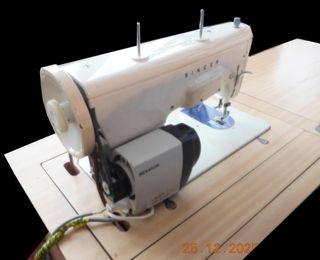 Máquina de coser Singer 801 Z2