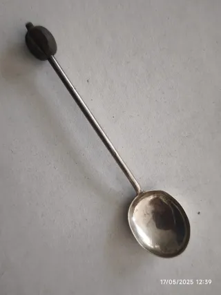 6 cucharaditas café con semilla