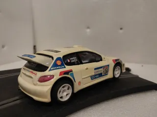 Scalextric Peugeot 206 Rally Blanco