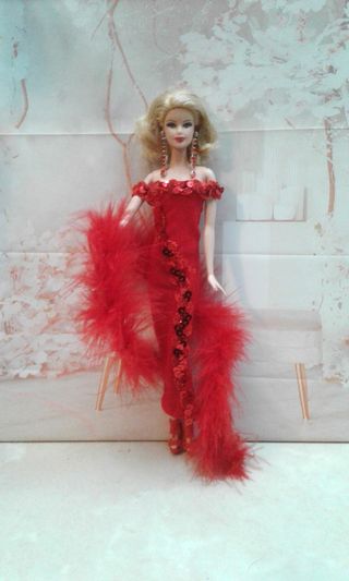 Barbie Top Model Abito Rosso
