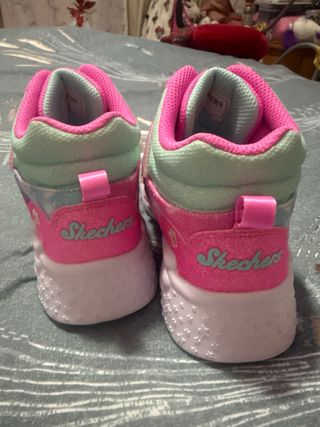 Deportivas Skechers Rosa Talla 35 con Luces