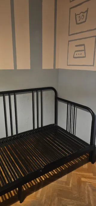 Diván cama hierro. Para cama individual y doble.