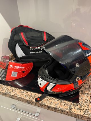 Casco LS2 Carbono + Funda y 2 Visores