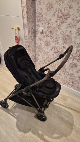 Silla de paseo Cybex Melio Negra