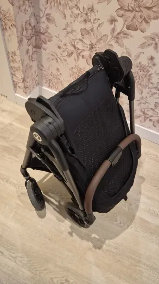 Silla de paseo Cybex Melio Negra