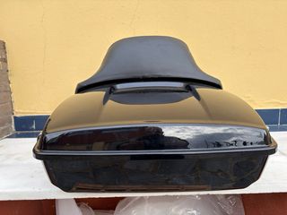 Baúl trasero moto custom negro