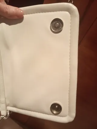 Bolso bandolera Stradivarius blanco