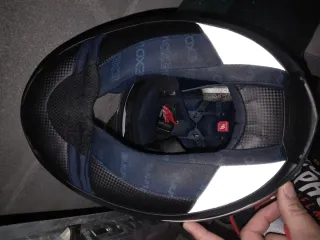 Casco MT Helmets Blanco y Azul