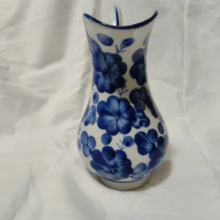 Caraffa in ceramica dipinta a mano