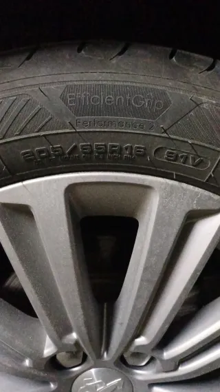 Llantas y ruedas Peugeot 308 2020 16 pulgadas