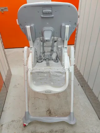 Trona bebe Brevi B Fun 279 + protector de bandeja