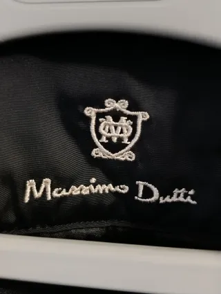 Abrigo Massimo Dutti Negro Acolchado