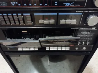 Rockola ELBE: Sistema audio vintage con giradischi e lettore cassette