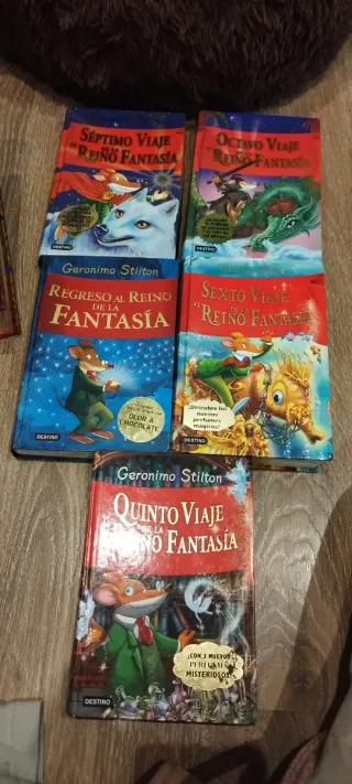 13 volúmenes de Gerónimo Stiltton