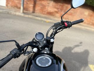 Yamaha XSR 125 Legacy Negra