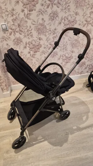 Silla de paseo Cybex Melio Ligera