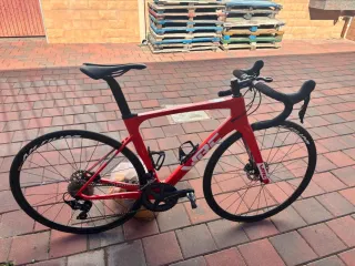 Bicicleta Carretera WRC Volcano Disc Roja talla 54