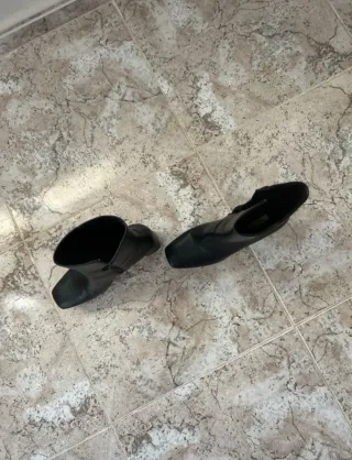 Botas altas negras con plataformas