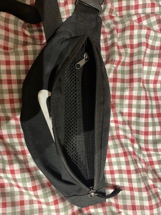 Riñonera Nike