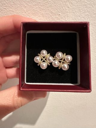 Pendientes perlas dorados