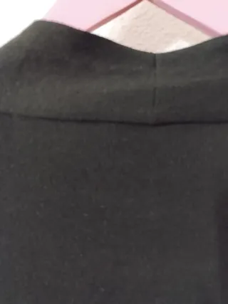 Chaqueta larga punto Okeysi con etiquetas