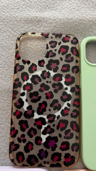 Fundas iPhone 15 (preguntar por precio)