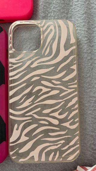 Fundas iPhone 15 (preguntar por precio)