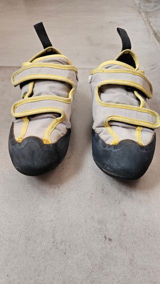Zapatillas Escalada Pies Gato Talla 40 (38 real)
